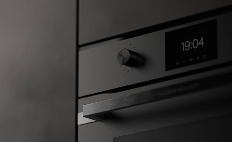 Компактный духовой шкаф с микроволнами Kuppersbusch CBM 6330.0 KSM6 MattBlack — фото 4
